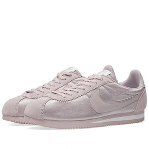 Nike Classic Cortez Nylon Women's Size 8 Sneakers Particle Rose